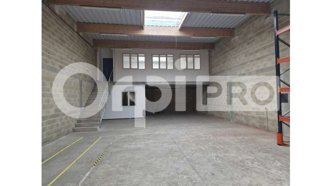 LOCAL D'ACTIVITE à louer dans le 51