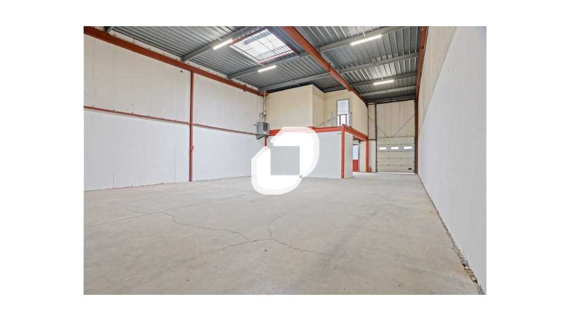 A louer Local d'activité 664m² Champigny sur marne