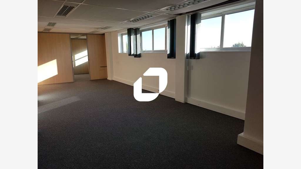 A louer Local d'activité 780m² Champigny sur marne