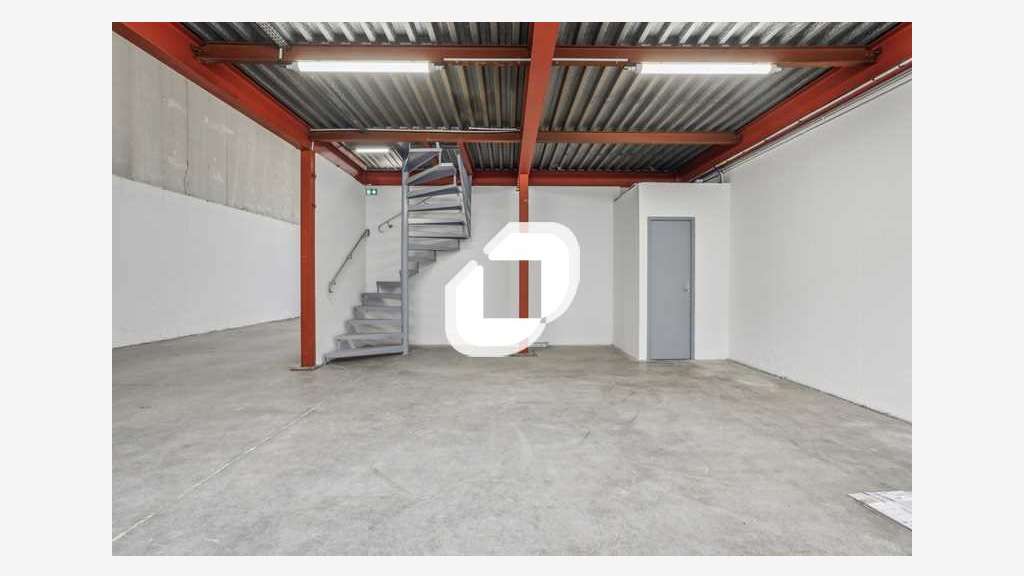 A louer Local d'activité 664m² Champigny sur marne
