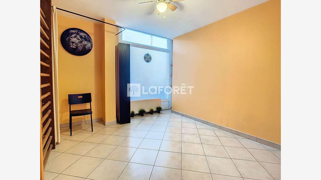 Loue local 54m² Champigny sur Marne rue de Verdun