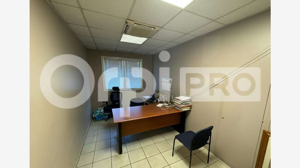 Local d'activité à louer sur 1500m² à Champlan 