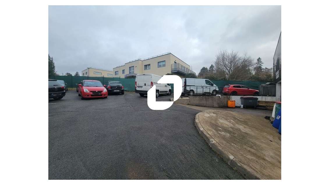 A louer Local d'activité 360m² Champlan