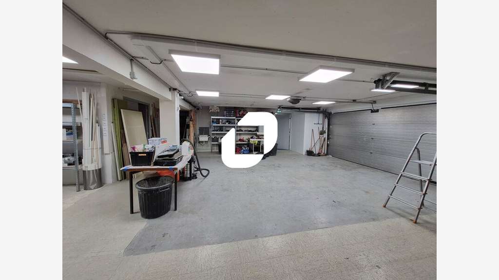 A louer Local d'activité 301m² Champlan