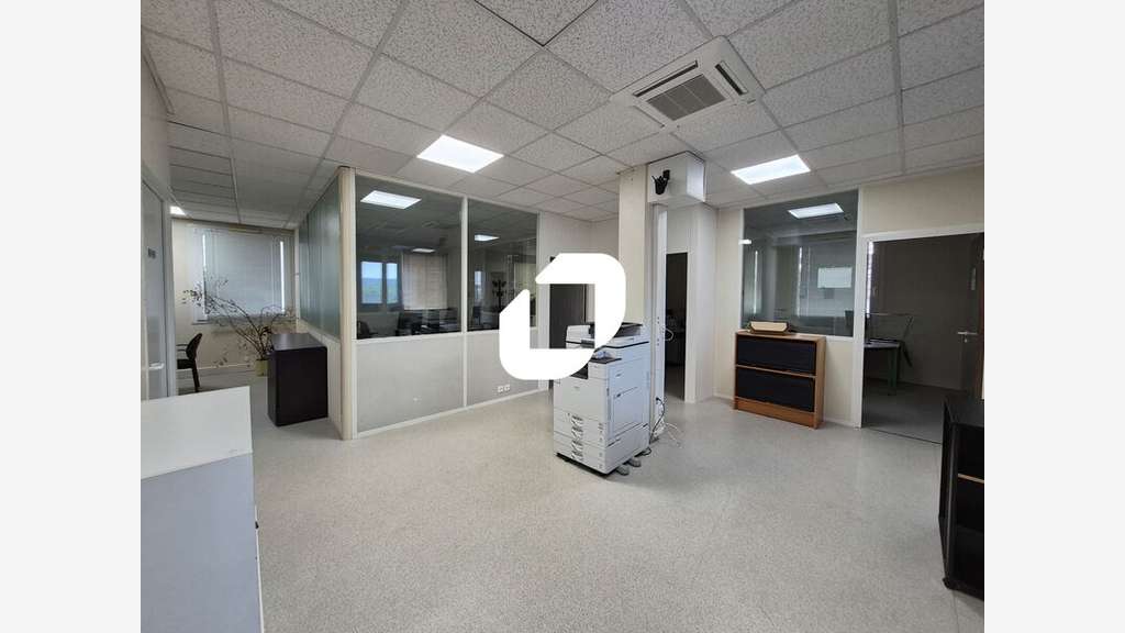 A louer Local d'activité 301m² Champlan