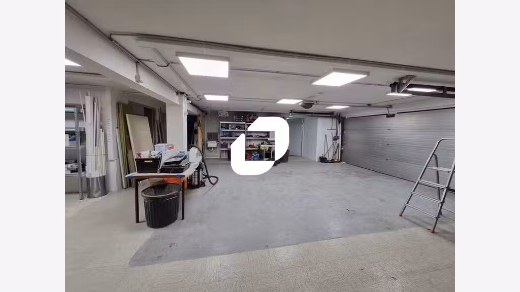 A louer Local d'activité 301m² Champlan