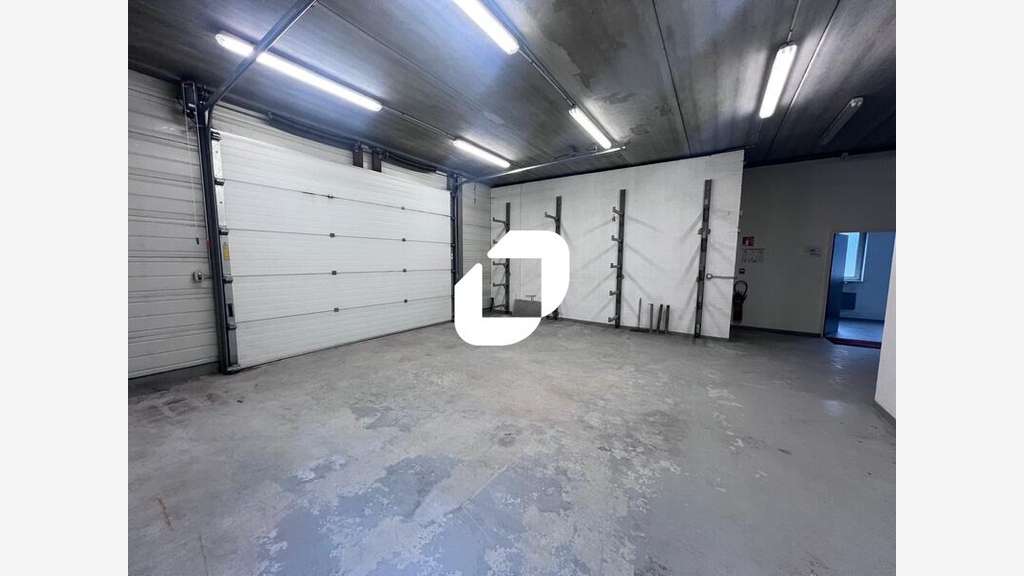 A louer Local d'activité 361m² Champs sur marne