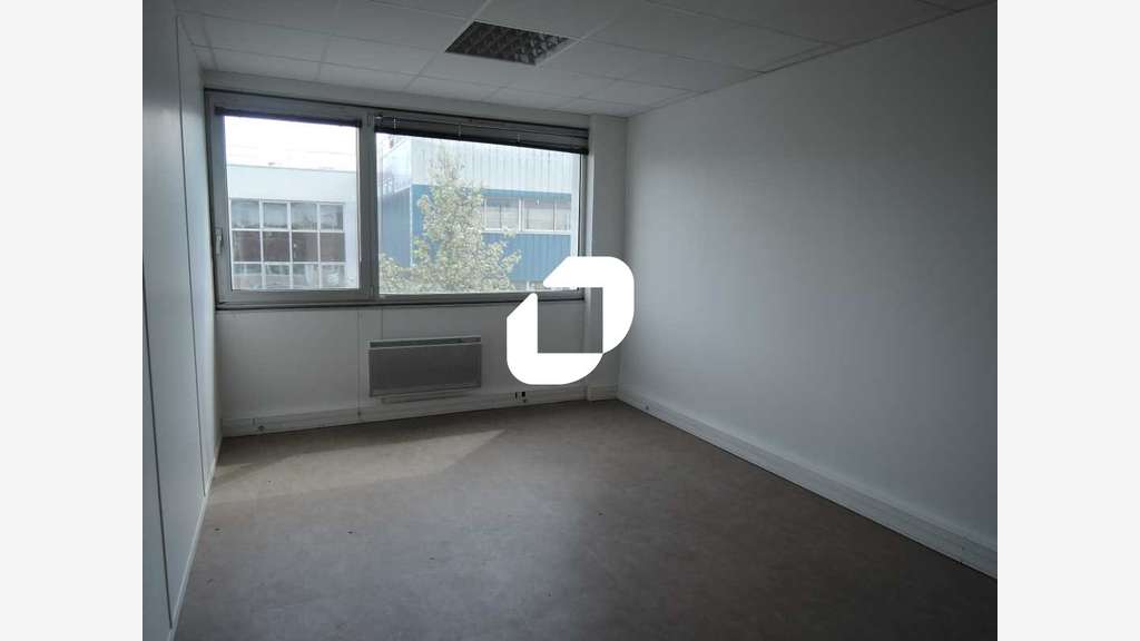 A louer Local d'activité 155m² Champs sur marne
