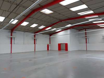 À céder locaux d'activités 766m² agglo Laval