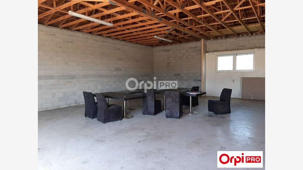 A louer local d'activité de 540m² à Chanos-Curson