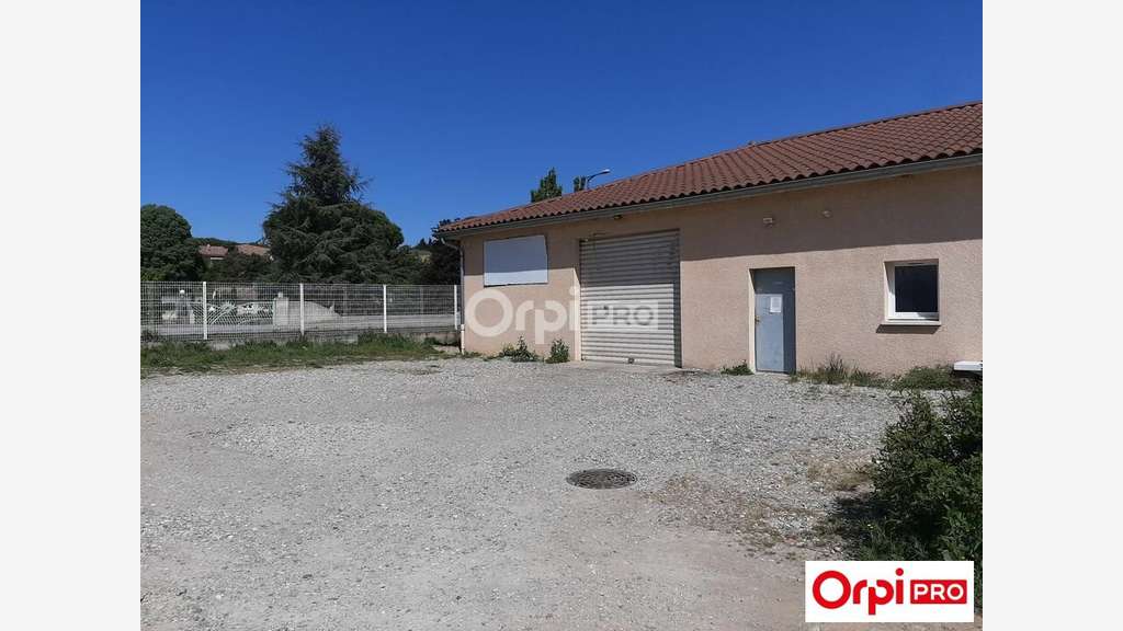 A louer local d'activité de 540m² à Chanos-Curson
