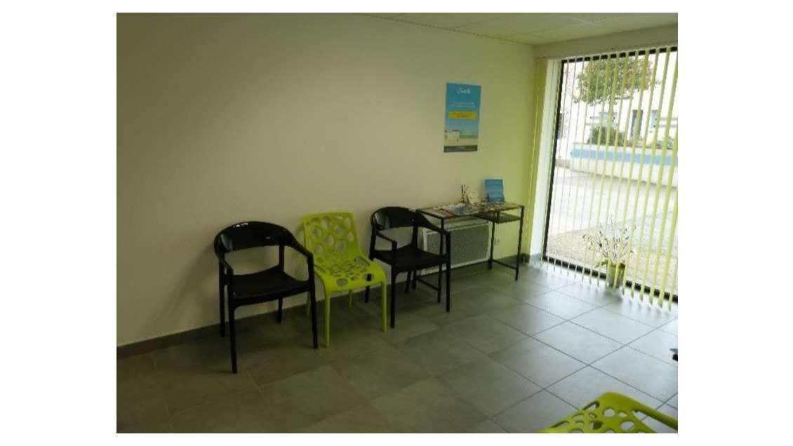 Local commercial 71m² à louer à Chantepie centre