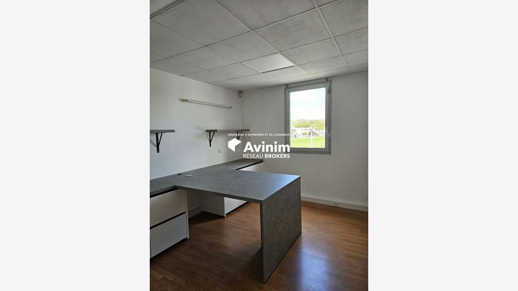 Espace professionnel 100m² à louer à Chantepie
