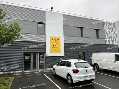 Location Locaux d'activités - Entrepôts à Chantepie