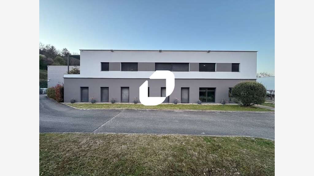 A louer Local d'activité 1352m² Chaponost
