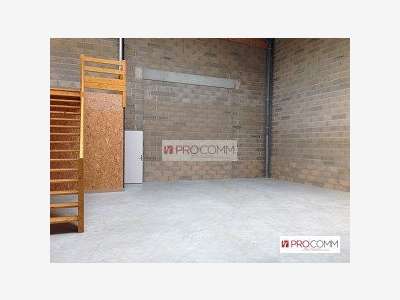 Local d'activité neuf 384m² à louer à Chartres 