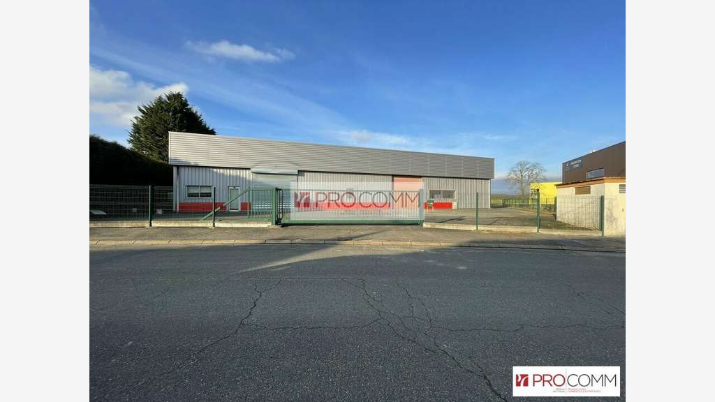 Local d'activité 400m² à louer agglo Chartres