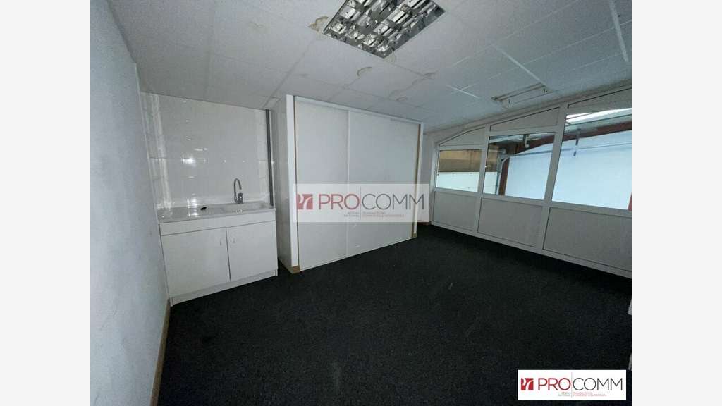 Loue local d'activité bureaux 470m² prox Chartres