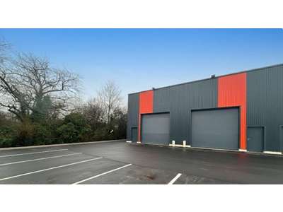 Location Locaux d'activités - Entrepôts à Charvieu-Chavagneux