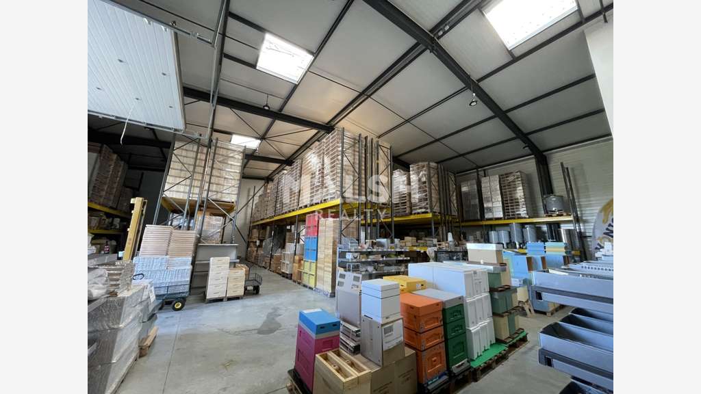 Local d'activités 495m² proche Techlid à Chasselay