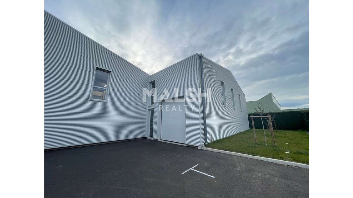 Local d'activités neuf à louer 360m² à Chassieu