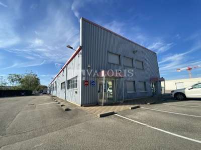 Local d'activité de 108m² à louer à Chassieu