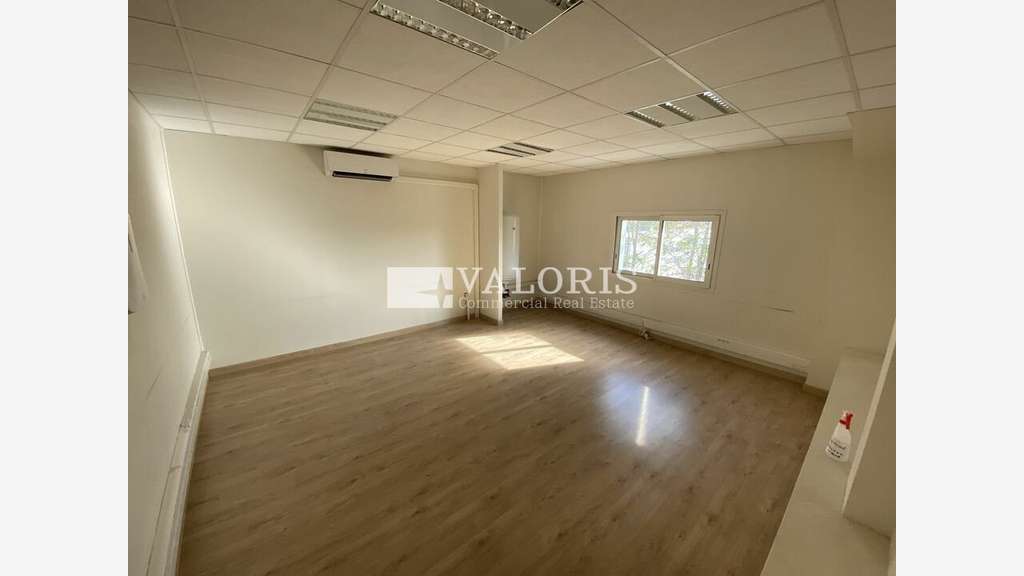 Local d'activité de 108m² à louer à Chassieu