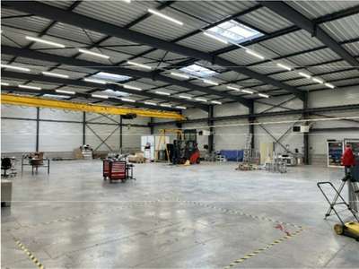 Location Locaux d'activités - Entrepôts à Château-Gaillard