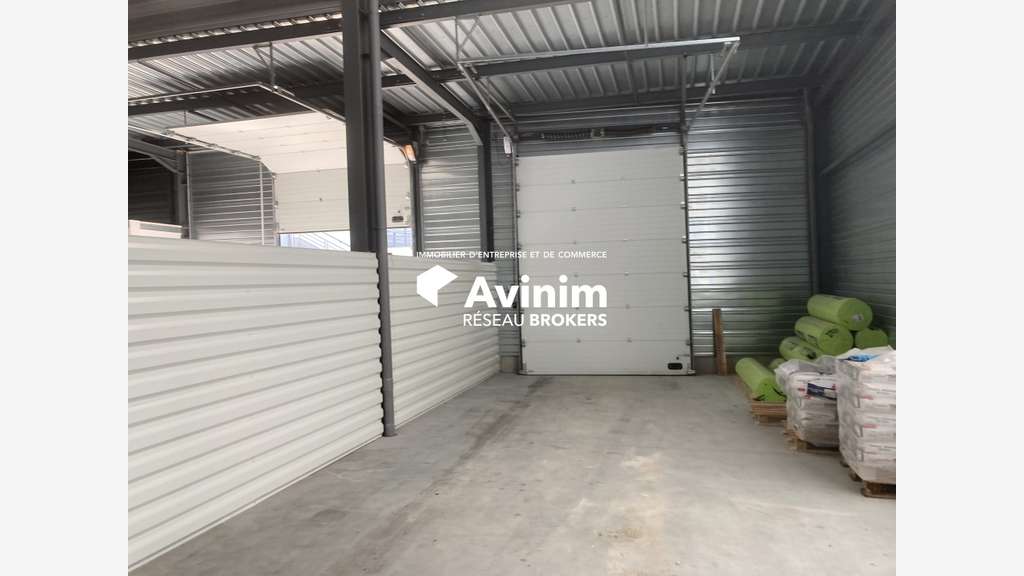 Local atelier ou stockage 799m² ZA de Beauvoir