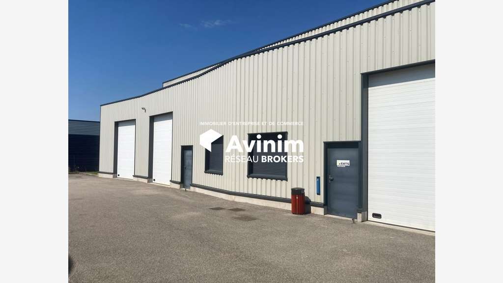 Local atelier ou stockage 799m² ZA de Beauvoir