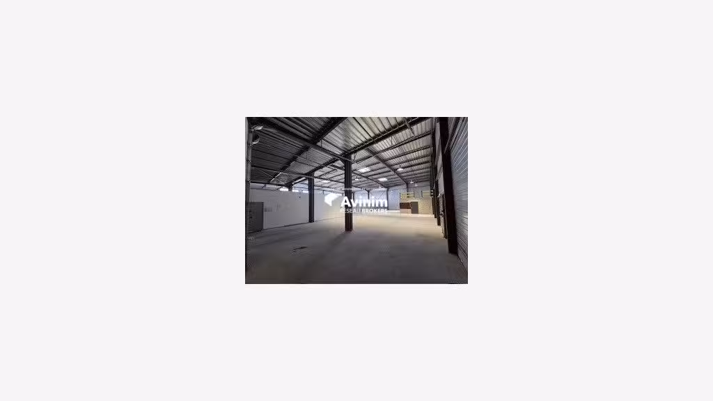Local atelier ou stockage 799m² ZA de Beauvoir