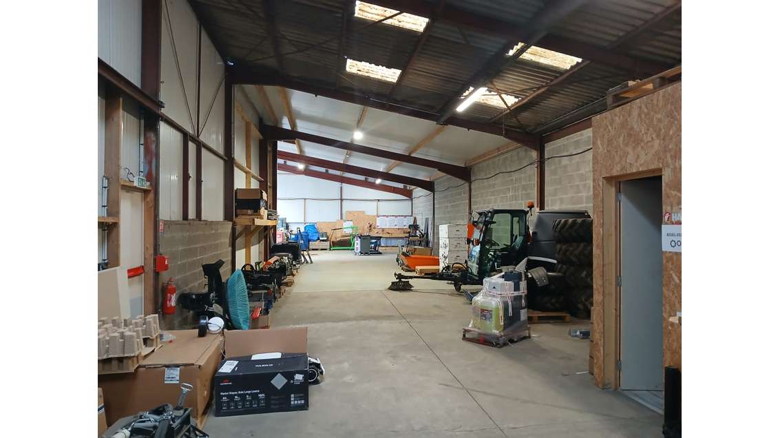 A louer locaux d'activité 600m² à Château Gontier