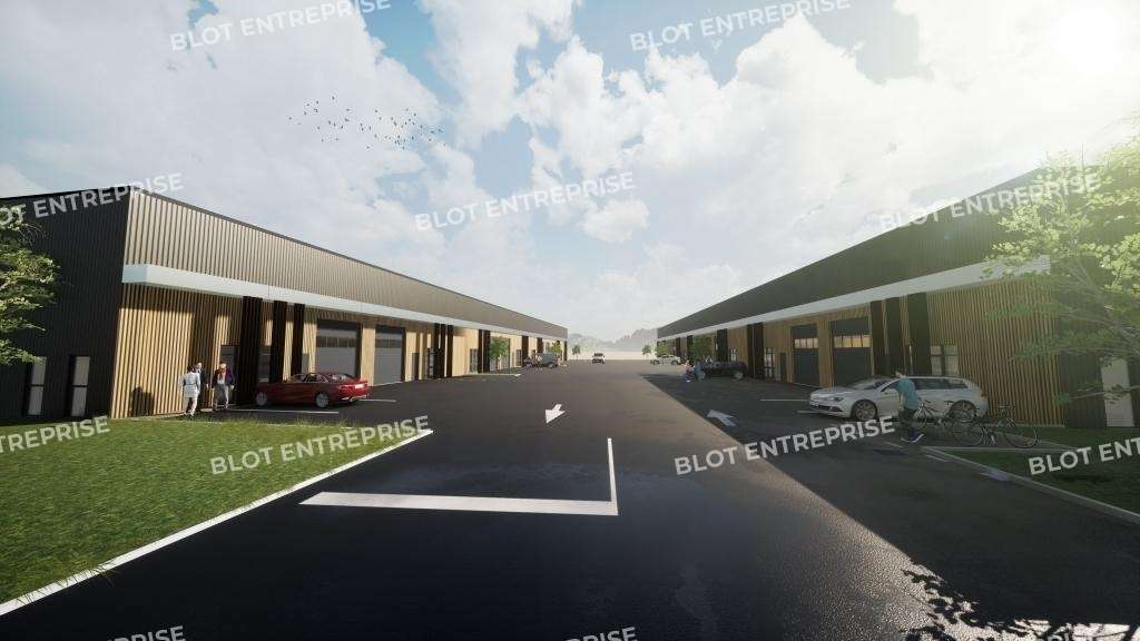 A louer local d'activités 284m² à Châteaubourg 
