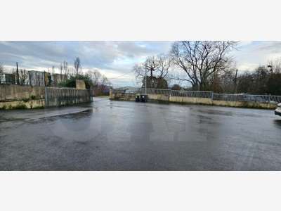 A louer bâtiment d'activité 630m² za Châteaubourg