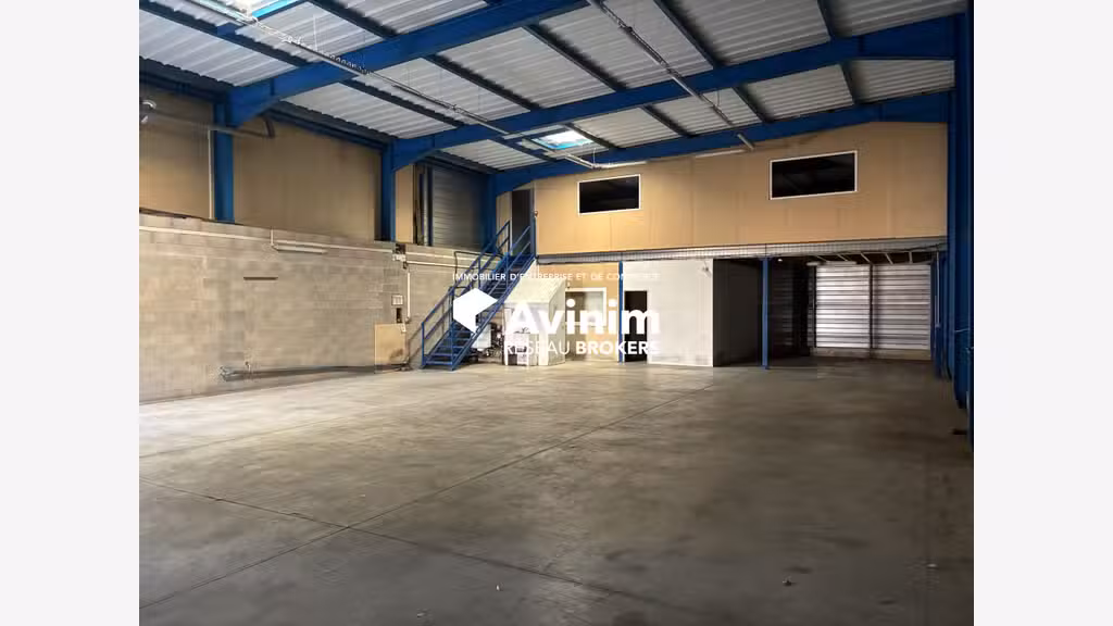 Immobilier Professionnel 372m² à louer Châteauneuf
