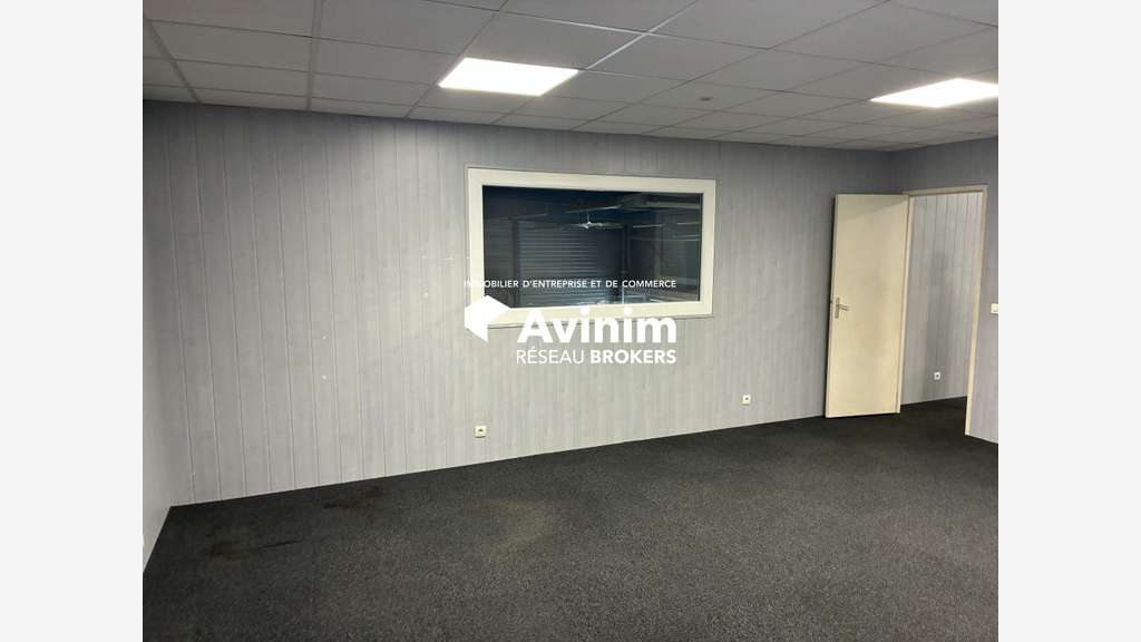 Immobilier Professionnel 372m² à louer Châteauneuf