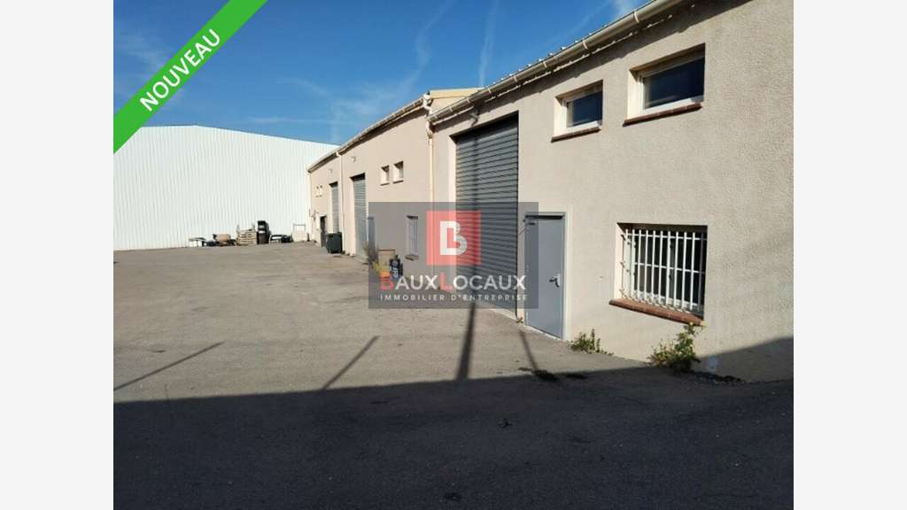 CHATEAUNEUF LES MARTIGUES - BUREAUX à louer