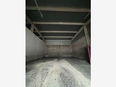 Entrepôt de stockage 250m² à louer à Châteaurenard