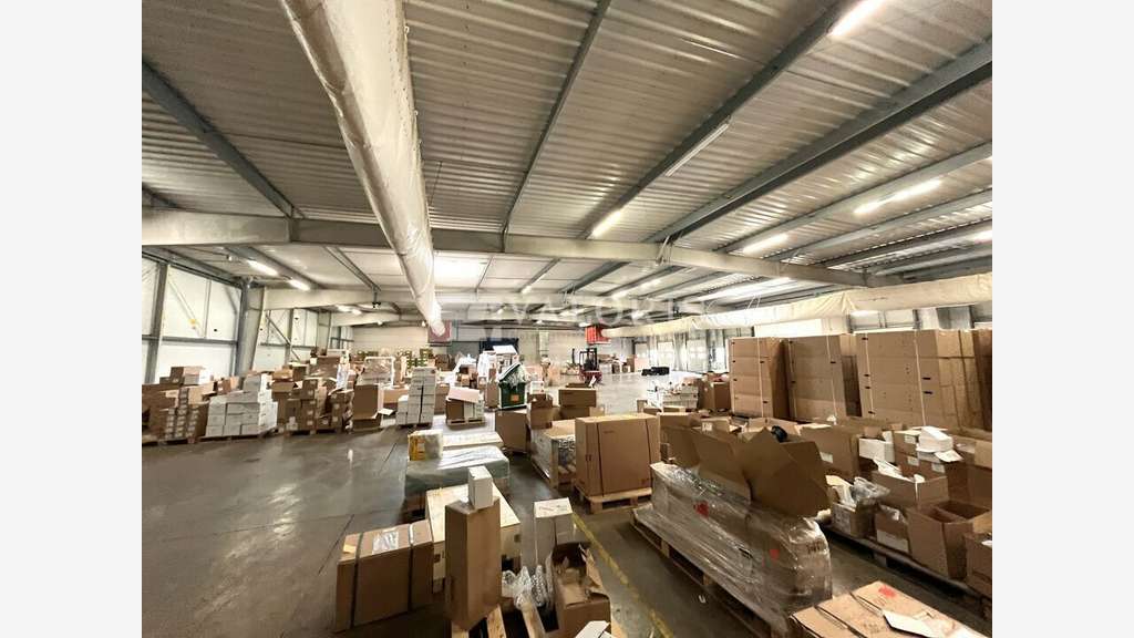 Entrepôt logistique 10200m² à louer Châteaurenard