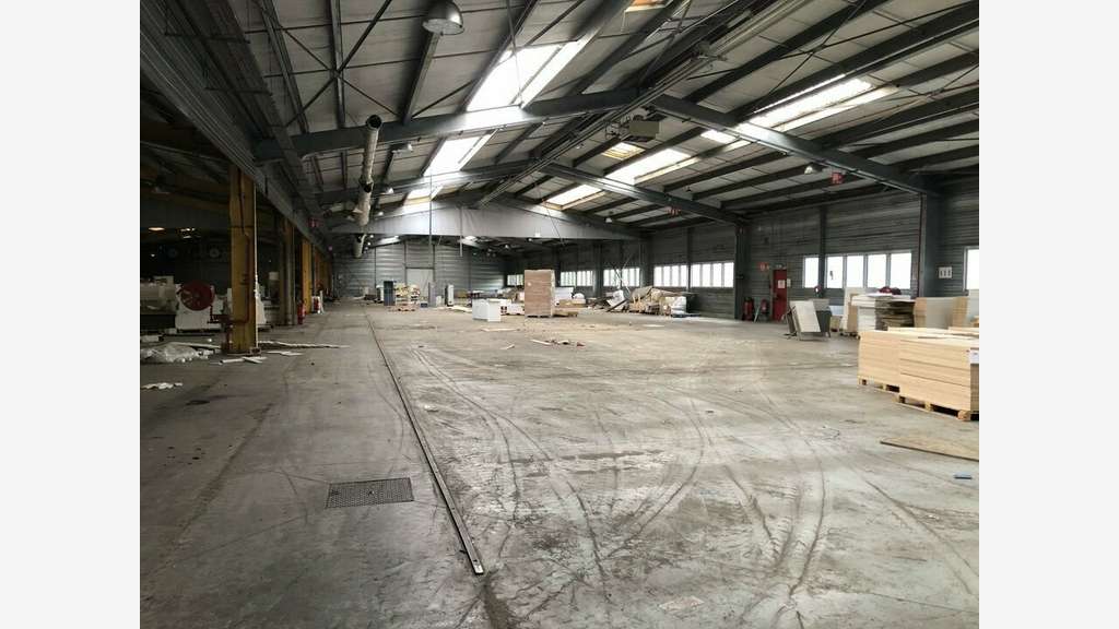 Entrepôt 7500m² à louer à Châtellerault (86)
