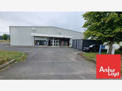 Local d'activité 340m² à louer à Châtellerault