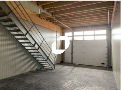 Location Locaux d'activités - Entrepôts à Chauconin-Neufmontiers