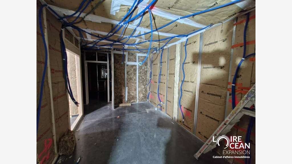 Local d'activité 185m² à louer à Chaumes-en-Retz