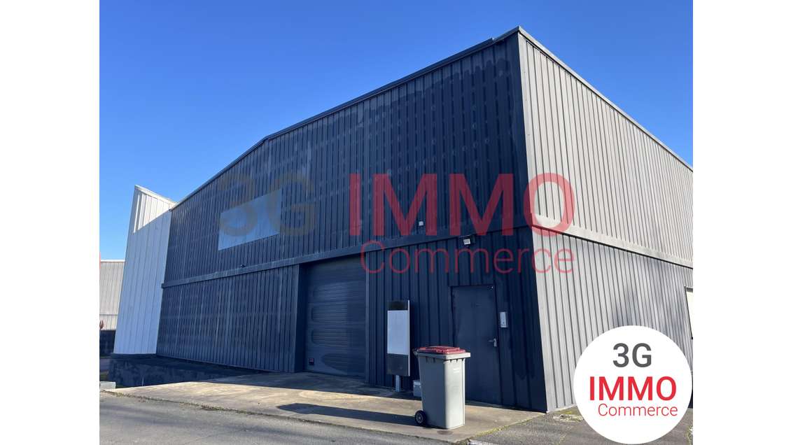 A louer entrepôt 394m² à Chauray 