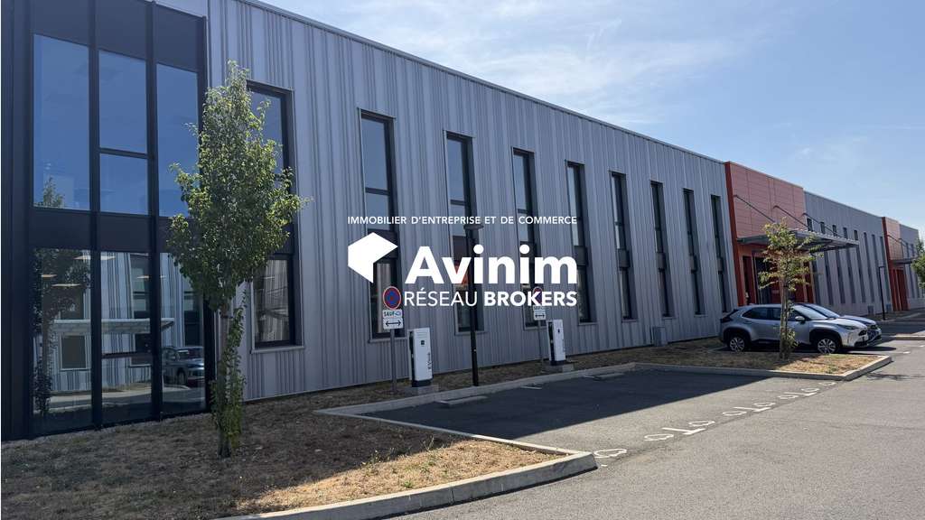 Local d'activité de 1 385 m2 divisible en 340 m2