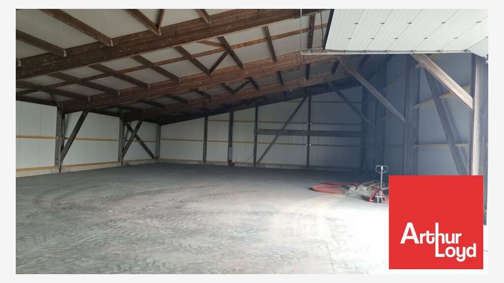 A LOUER LOCAL D'ACTIVITE DE 672M² SUR CHAUVIGNY