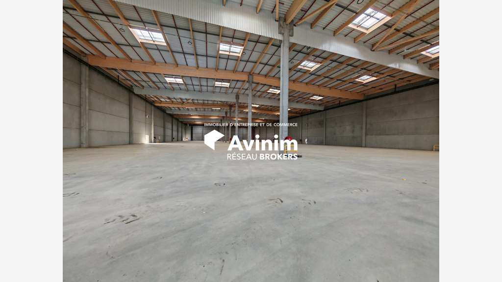 A louer plateforme logistique 18 970m² en Vendée