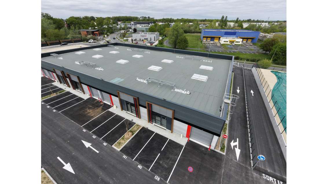 A louer cellule commerciale de 804m² à Chécy