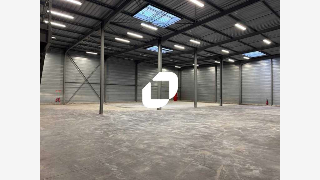 A louer Local d'activité 960m² Chelles