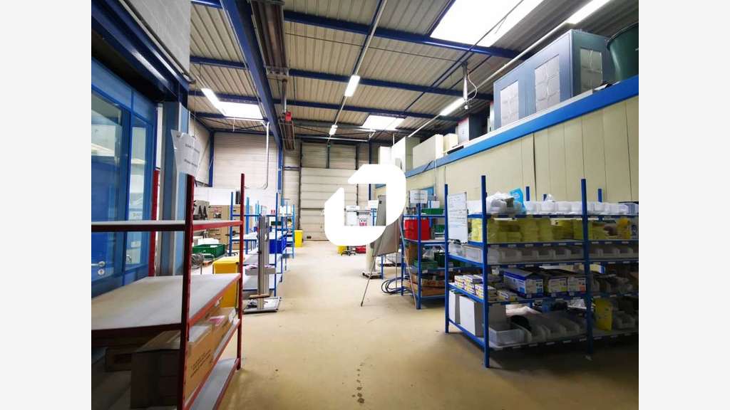 A louer Local d'activité 1063m² Chelles